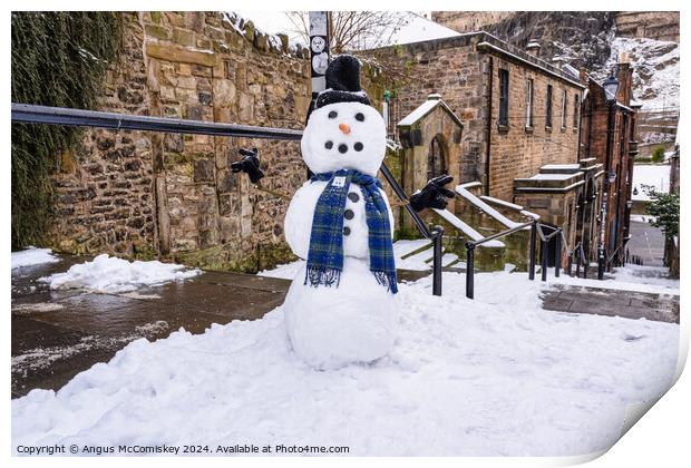 The Vennel snowman, Edinburgh Old Town Print by Angus McComiskey