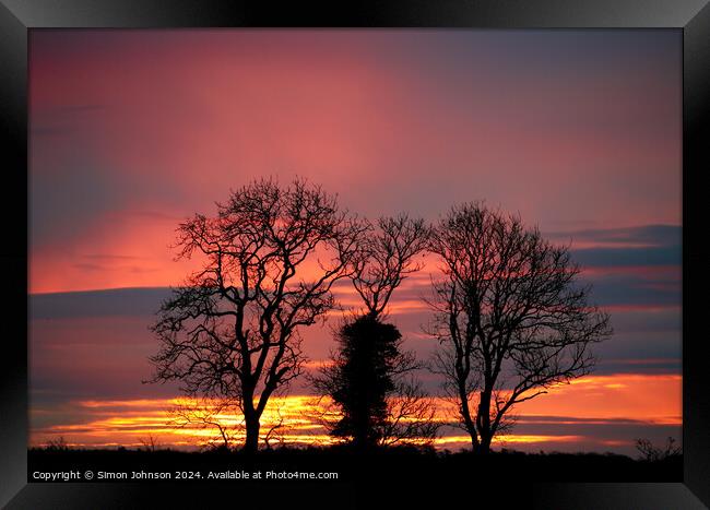 Sky sun Framed Print by Simon Johnson