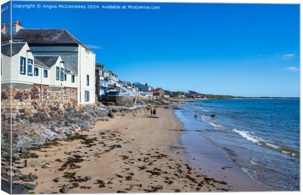 Sandy beach at Lower Largo in Fife, Scotland Canvas Print by Angus McComiskey