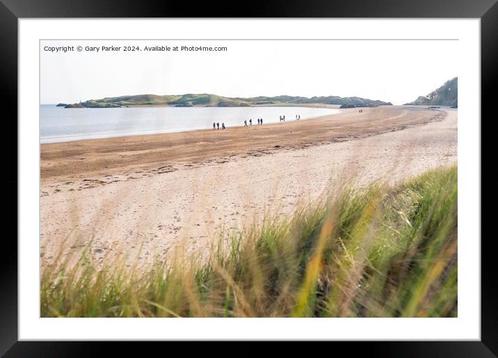 A bright day on the coast at Ynys Llanddwyn, Angelsey, North Wales. Framed Mounted Print by Gary Parker