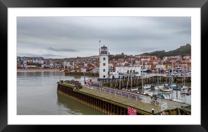 Scarborough Lighthouse Framed Mounted Print by Steve Smith