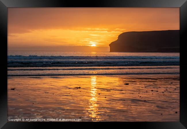 Dunnet Bay Sunset Framed Print by Alf Damp