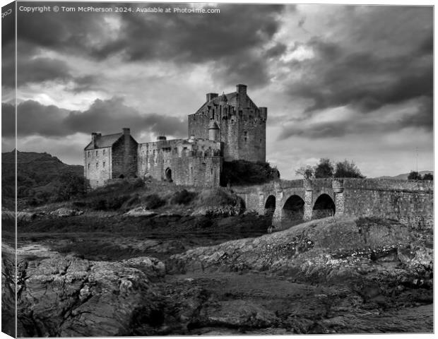 Eilean Donan Castle  Canvas Print by Tom McPherson