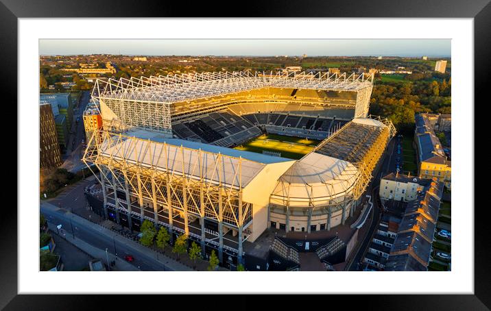 Newcastle United FC Framed Mounted Print by Steve Smith