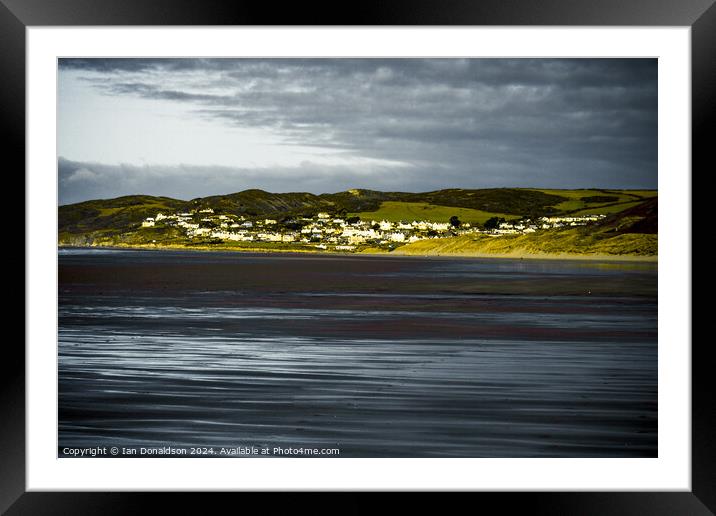 Woolacombe View Framed Mounted Print by Ian Donaldson