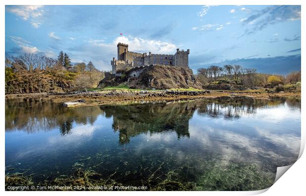 Dunvegan Castle, Skye Print by Tom McPherson