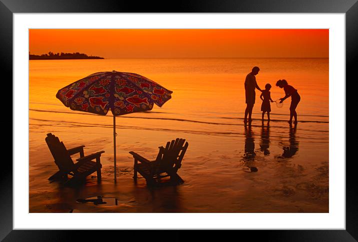 Evening at the Beach Framed Mounted Print by Dave Reede