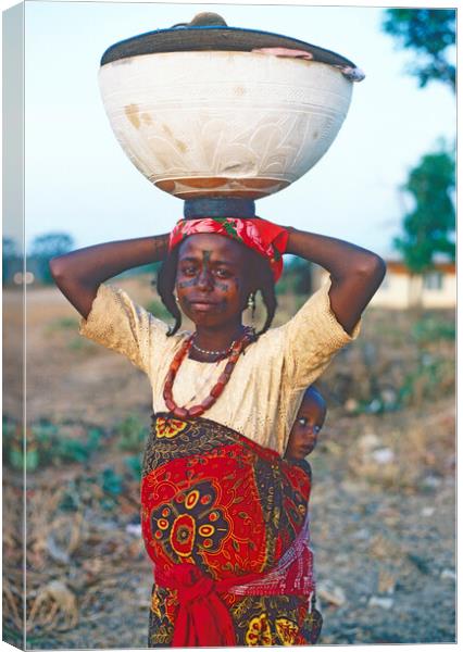 Fulani Woman With Child Canvas Print by Dave Reede