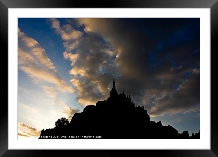 le mont saint michel Framed Mounted Print by Jo Beerens