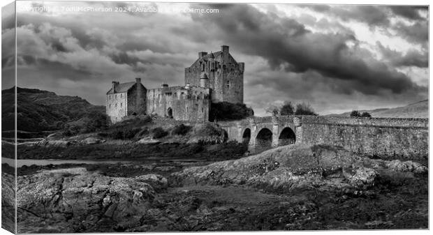 Eilean Donan Castle Scotland  Canvas Print by Tom McPherson