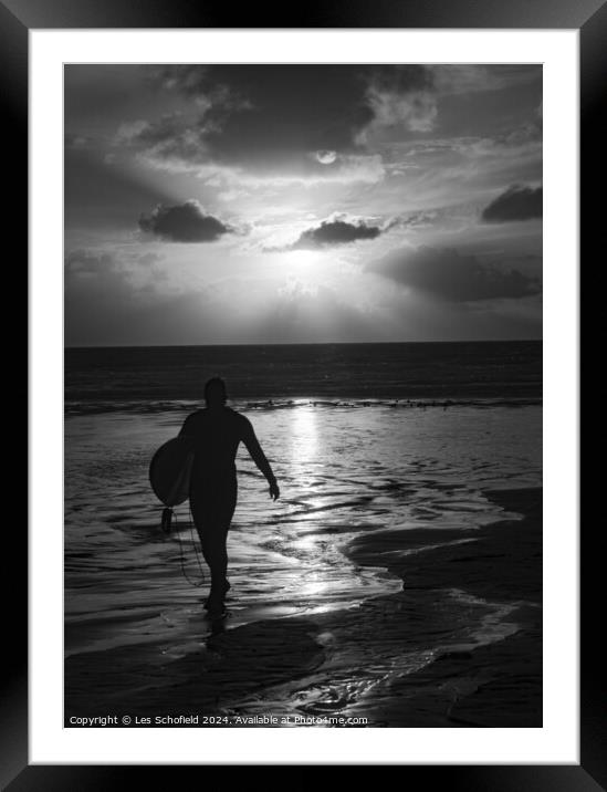 Midnight Surfer Framed Mounted Print by Les Schofield