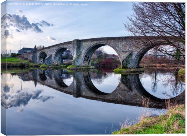Stirling Old Bridge Reflections Canvas Print by Navin Mistry