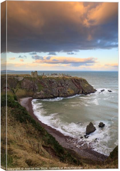 Cliff view (Dunnotter Castle) Canvas Print by Andrew Ray