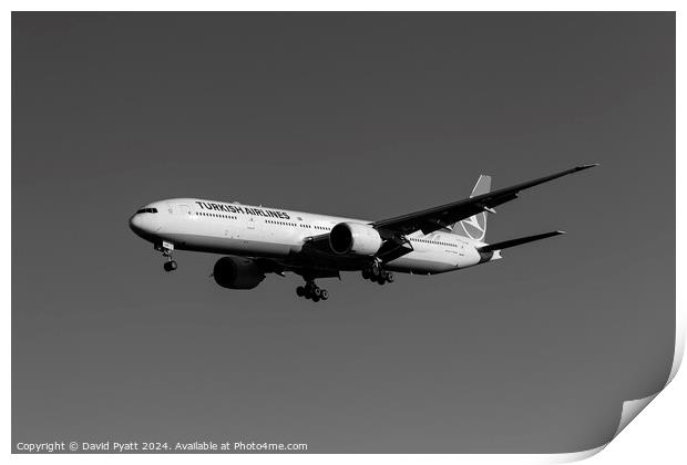 Turkish Airlines Boeing 777 Print by David Pyatt