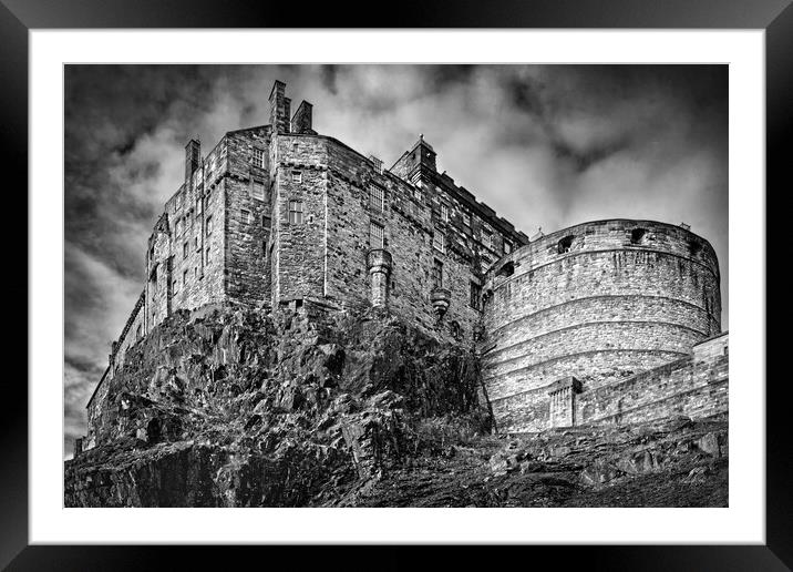 Edinburgh Castle Framed Mounted Print by Darren Galpin