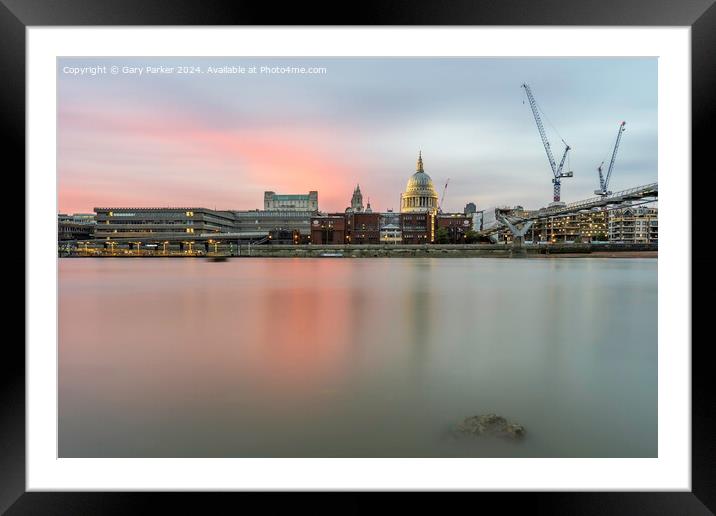 St Paul's Cathedral, at sunset Framed Mounted Print by Gary Parker