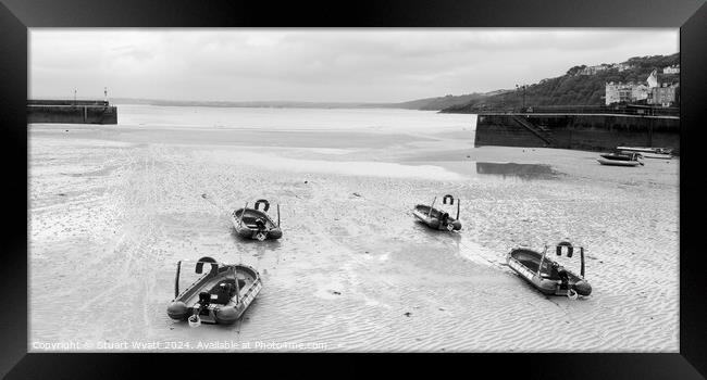 Waiting for the tide at St Ives Harbour Framed Print by Stuart Wyatt
