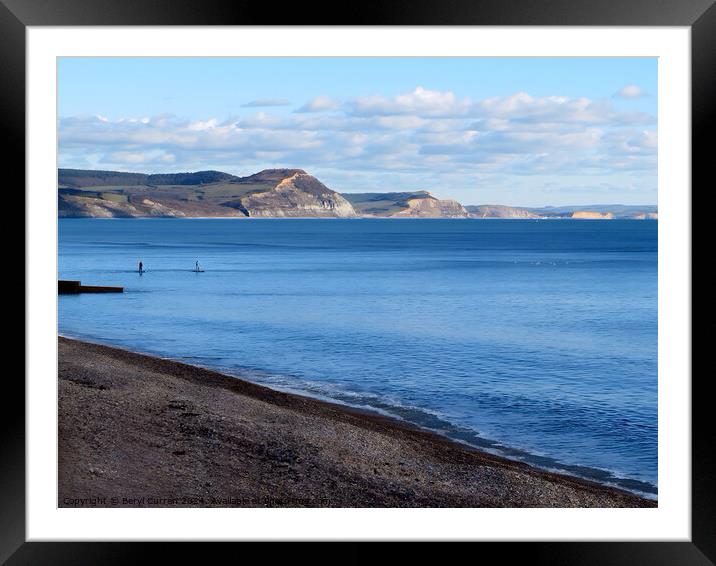 Paddle boarding Lyme Regis Framed Mounted Print by Beryl Curran