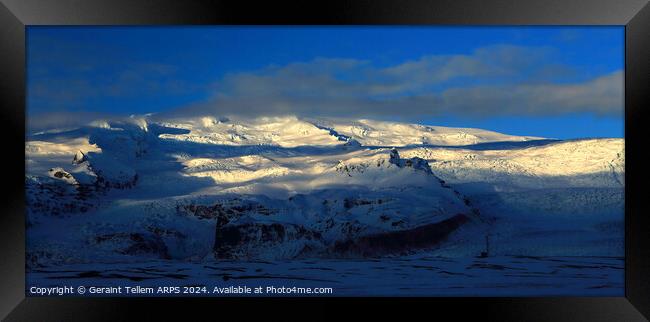 Mountains early morning, southern Iceland Framed Print by Geraint Tellem ARPS