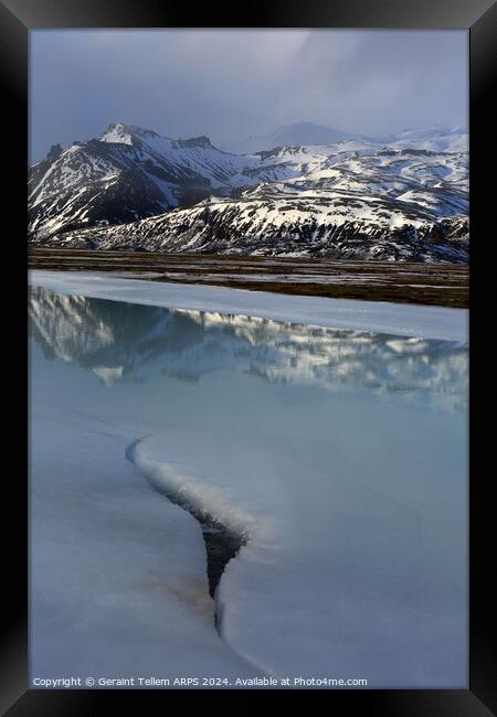 Mountains near Jokulsarlon Glacier Lagoon, southern Iceland Framed Print by Geraint Tellem ARPS