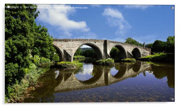 Old Stirling Bridge Acrylic by Tom McPherson