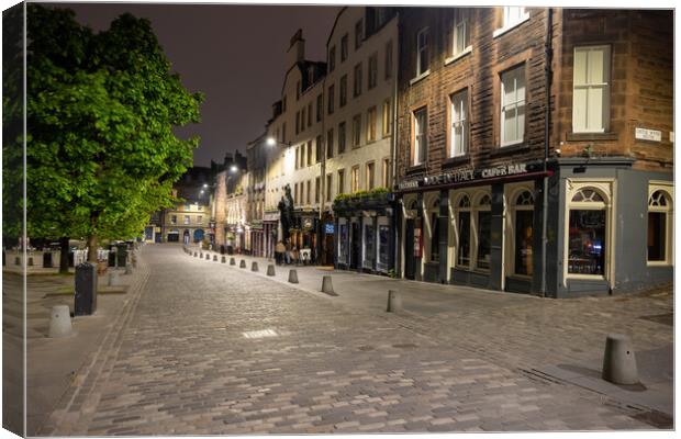 Grassmarket At Night In Edinburgh Canvas Print by Artur Bogacki