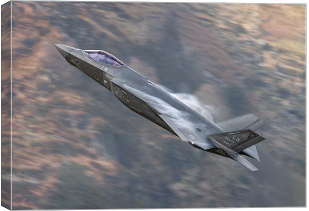 F35A lightning ii Canvas Print by Rory Trappe
