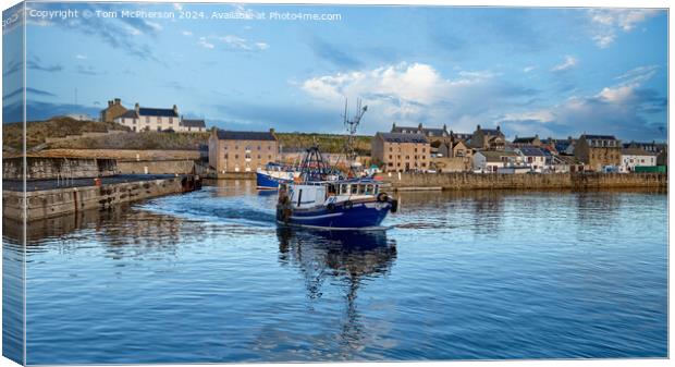 Leaving the Harbour Canvas Print by Tom McPherson