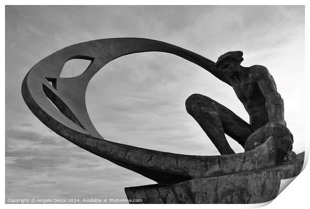 Pescadores Roundabout Statue in Monochrome - Albufeira Print by Angelo DeVal