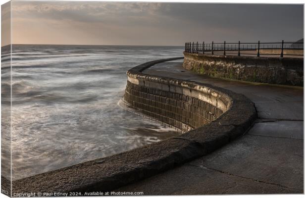 Scarborough South Bay sea wall, Yorkshire, England Canvas Print by Paul Edney