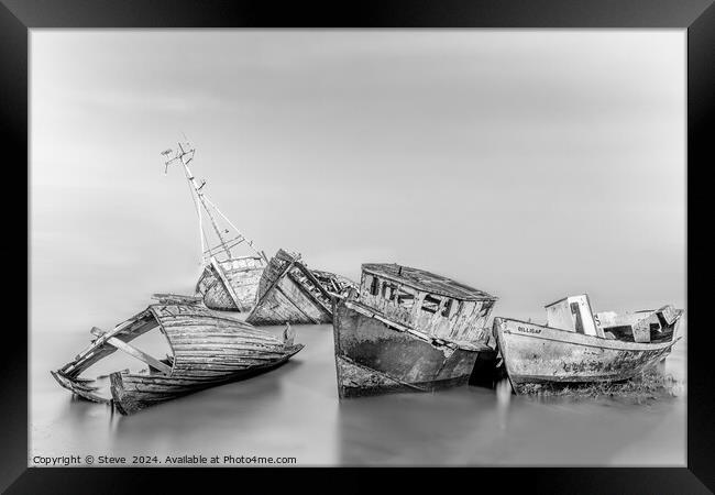 Fine Art View of Abandoned Boats on the Banks of the River Orwell, Pin Mill, Chelmondiston, Suffolk Framed Print by Steve 