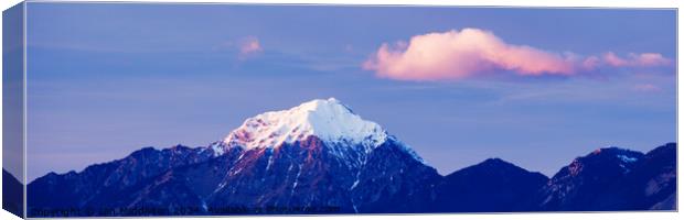 Storzic mountain at sunset Canvas Print by Ian Middleton