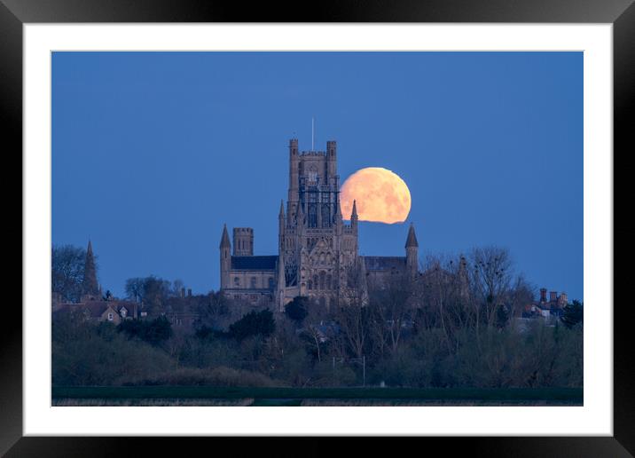 Moonset behind Ely Cathedral, 23rd March 2024 Framed Mounted Print by Andrew Sharpe