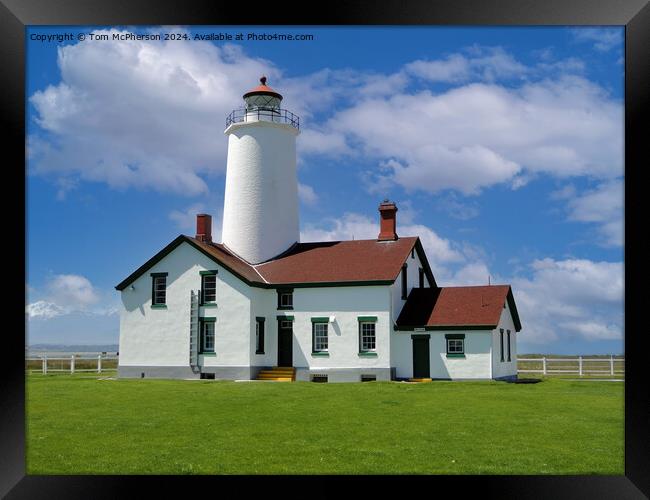 The New Dungeness Lighthouse  Framed Print by Tom McPherson