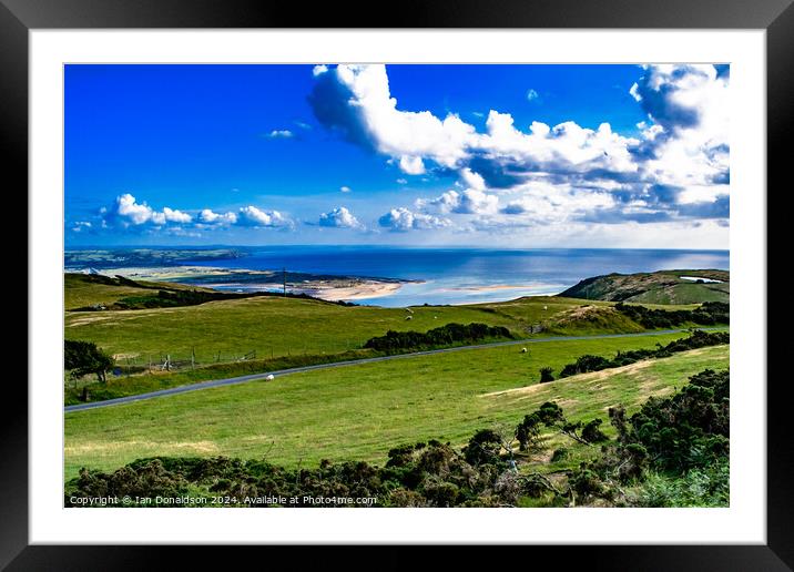 Aberdovey Bay Framed Mounted Print by Ian Donaldson