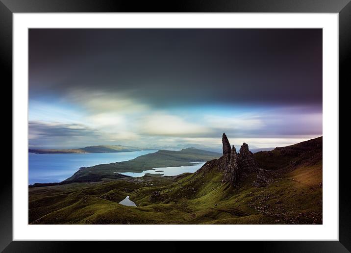 The Old Man of Storr Framed Mounted Print by Ian Good