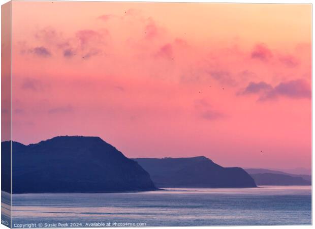 Winter Morning Moods of the Dorset Coastline in Ja Canvas Print by Susie Peek