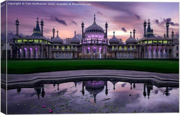 Evening Colours at the Royal Pavilion Brighton Canvas Print by Tom McPherson