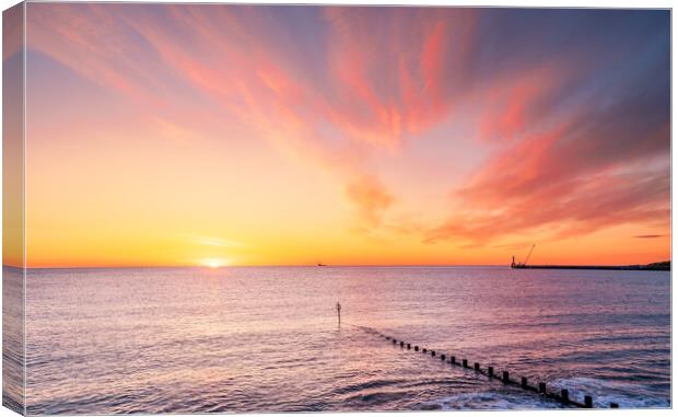 Sunrise at Aberdeen in Scotland Canvas Print by DAVID FRANCIS