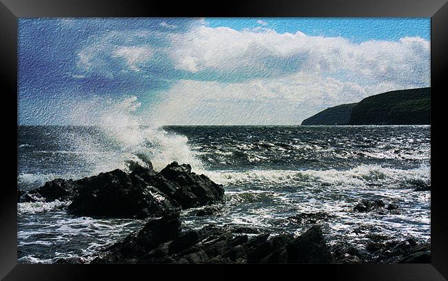 Waves and coastline at Dunbeath, Scotland Framed Print by Linda More