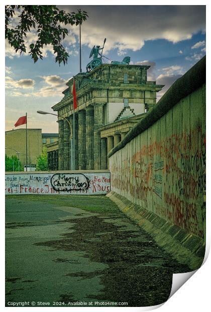 Brandenburg Gate in No-Mans Land Behing the Berlin Wall, West Berlin, West Germany Print by Steve 