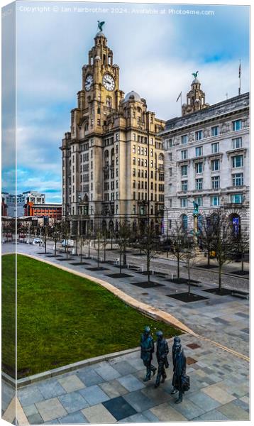 Liverpool Liver Building  Canvas Print by Ian Fairbrother
