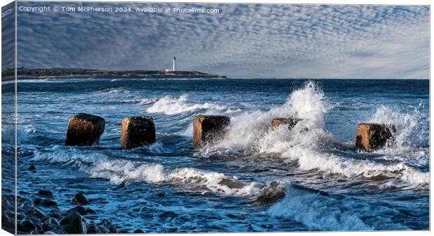 Lossiemouth Seascape Canvas Print by Tom McPherson