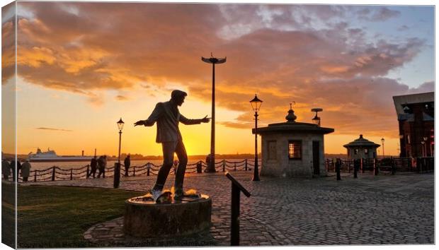 Billy Fury Statue, Liverpool Sunset Canvas Print by Michele Davis