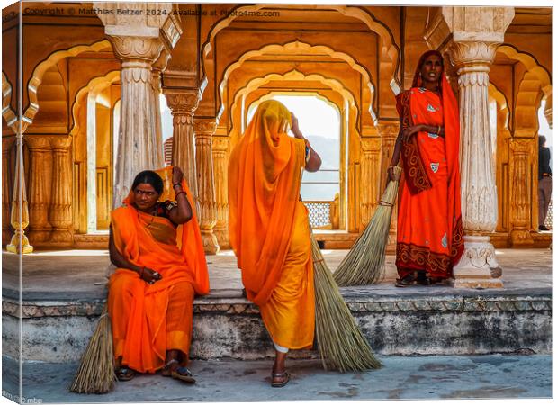 The sweepers of Amber Fort Canvas Print by Matthias Betzer