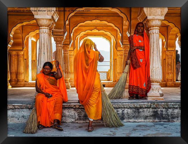 The sweepers of Amber Fort Framed Print by Matthias Betzer