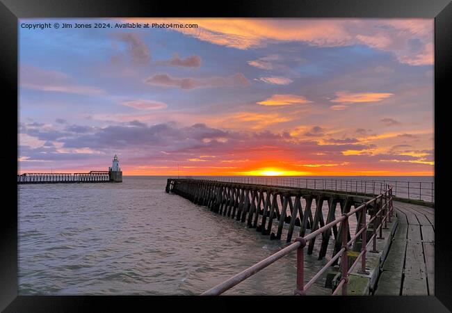 January sunrise at the mouth of the River Blyth (2) Framed Print by Jim Jones