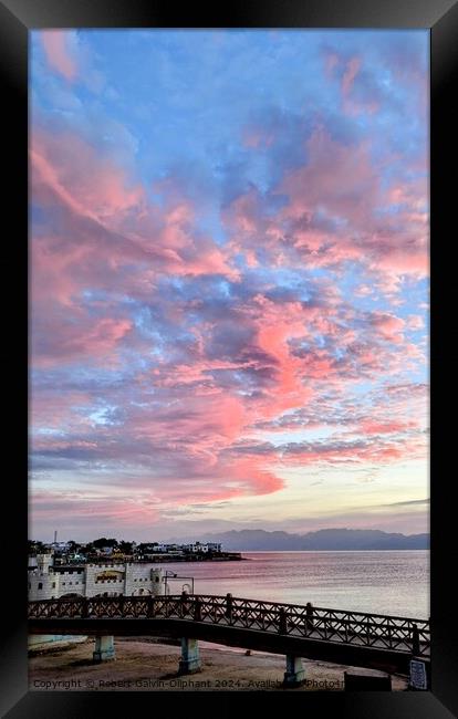 Spectacular pink clouds Framed Print by Robert Galvin-Oliphant