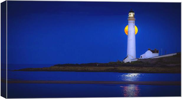 Supermoon at Scurdieness Lighthouse in Montrose Canvas Print by DAVID FRANCIS