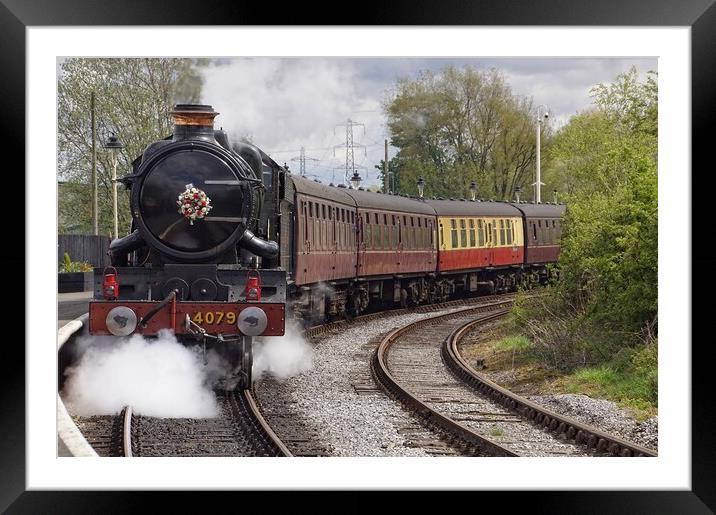 Steam locomotive 4079 Pendennis Castle. Framed Mounted Print by David Birchall